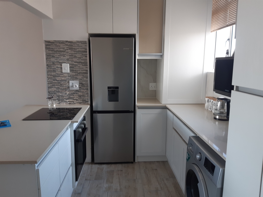 To Let 2 Bedroom Property for Rent in Summerstrand Eastern Cape